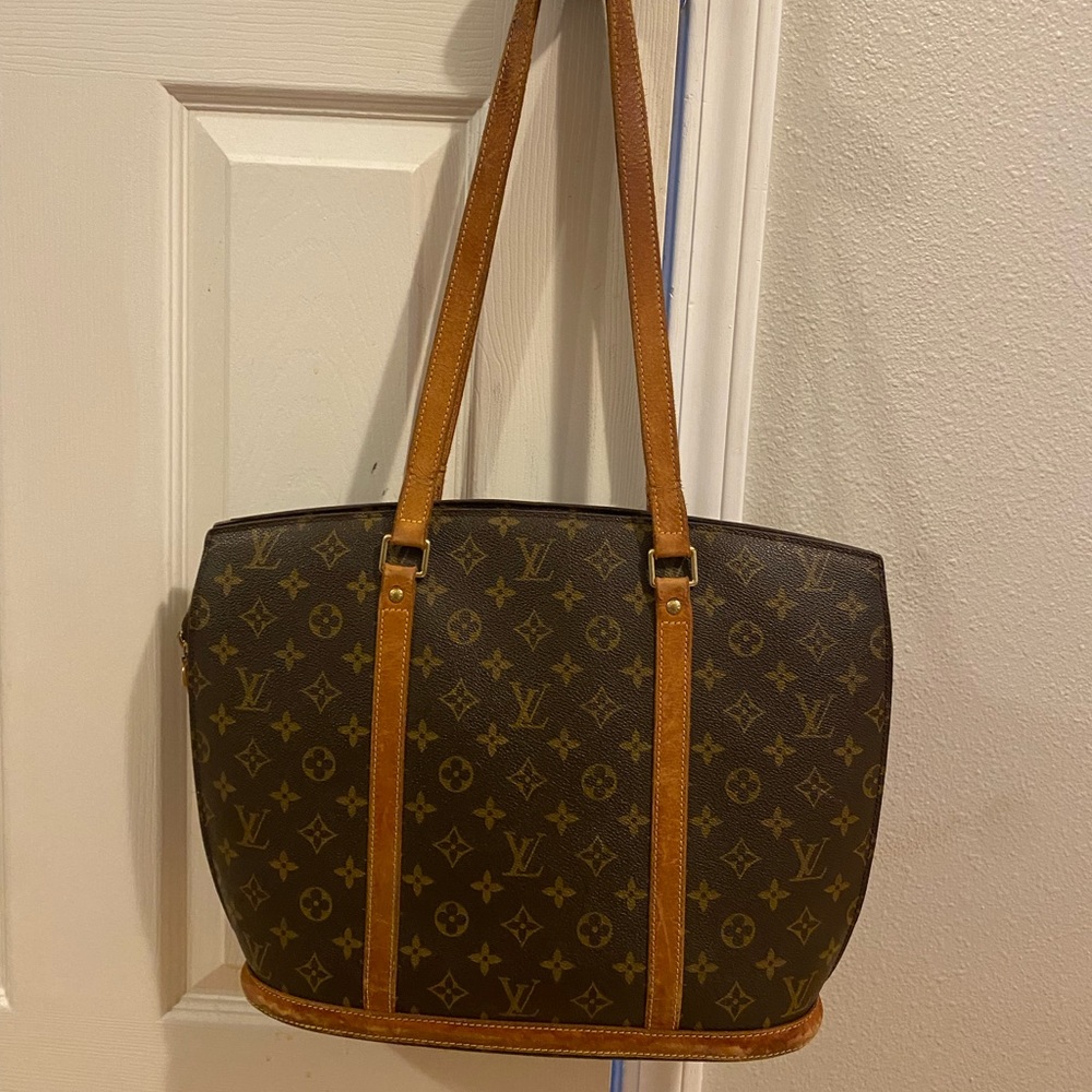 Louis Vuitton Babylon Tote